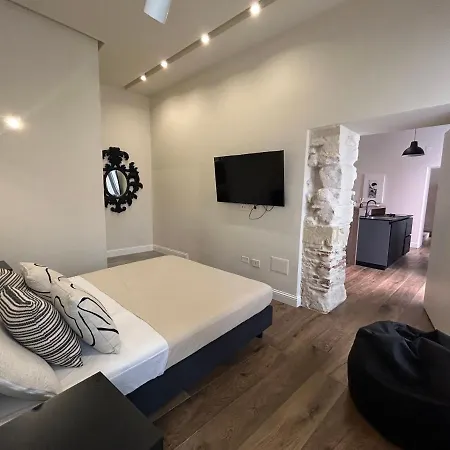 Palazzo Sulis Apartment Cagliari